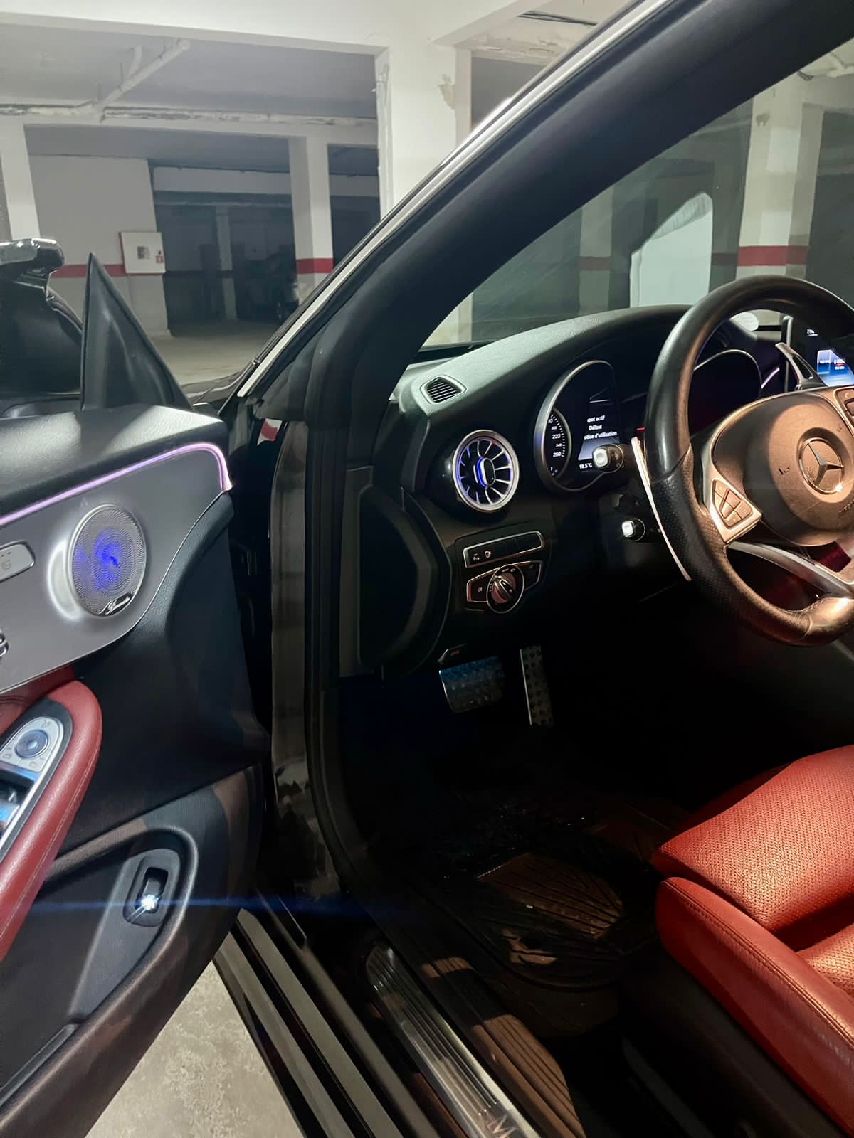 Lazrak auto Mercedes-benz class c c220 amg cabriolet 2017 